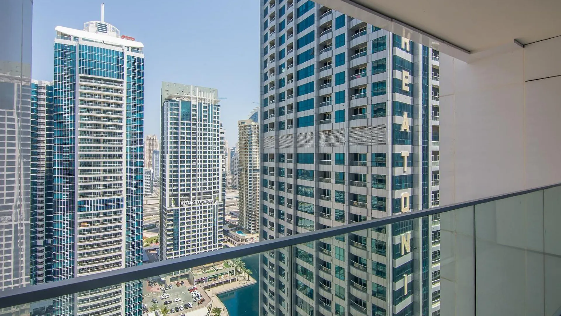 Me Do Re1Br, Jlt Apartment Dubai