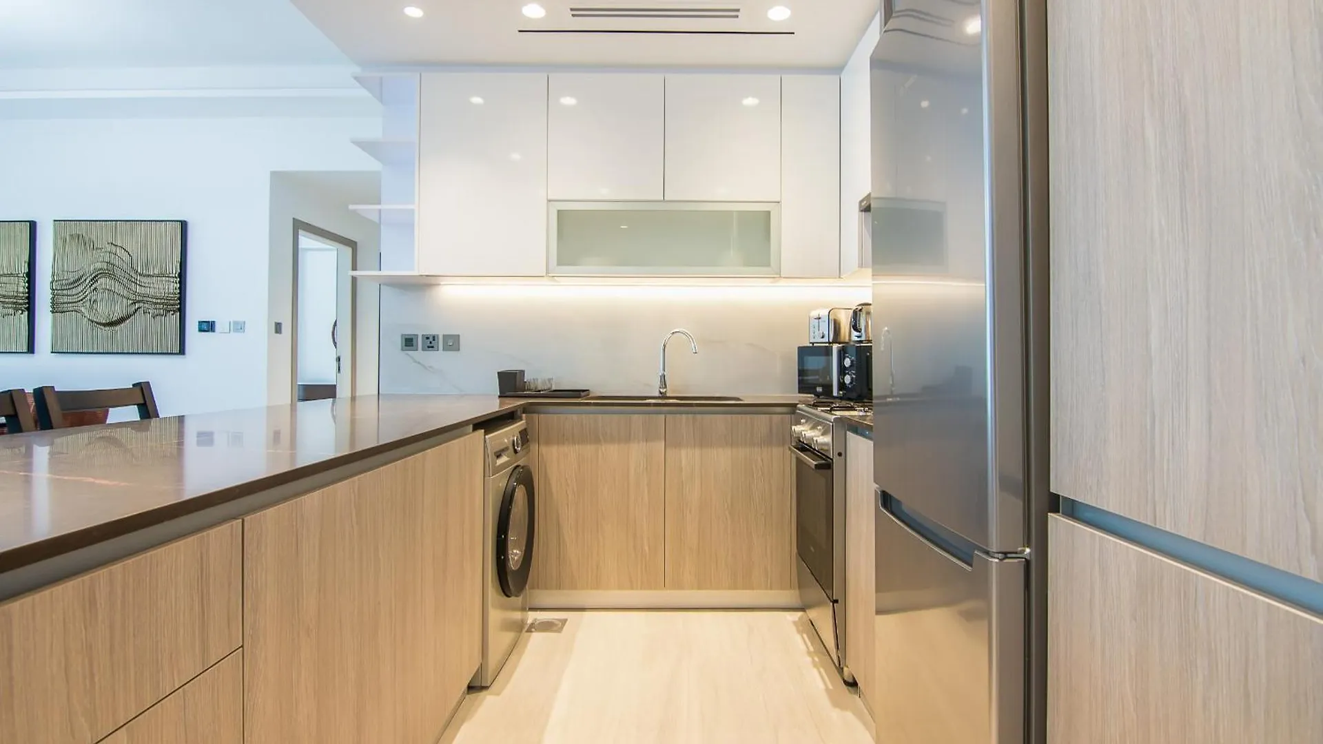 Me Do Re1Br, Jlt Apartment Dubai
